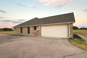 1085 E Alamosa Dr, Talty, TX 75160 - Photo 21