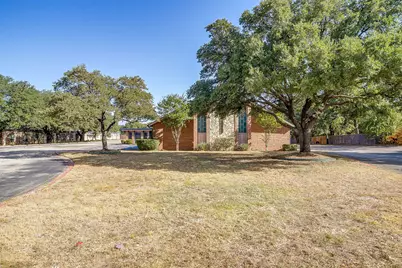 4615 E California Parkway, Forest Hill, TX 76119 - Photo 9