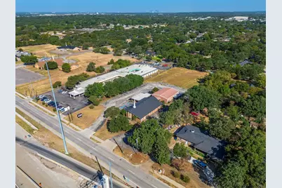 4615 E California Parkway, Forest Hill, TX 76119 - Photo 5