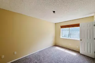 326 King Arthur Dr, Weatherford, TX 76086 - Photo 11