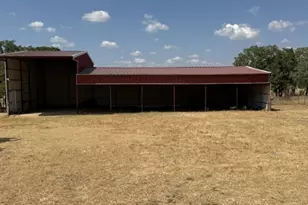 986 Co Rd 1785, Sunset, TX 76270 - Photo 5