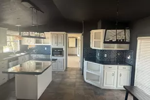 986 Co Rd 1785, Sunset, TX 76270 - Photo 17