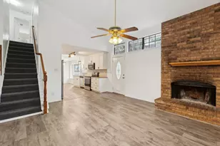 2020 Crestmeadow St, Denton, TX 76207 - Photo 5