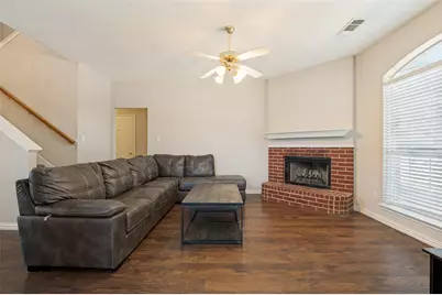 4503 Malvern Hill Road, Grand Prairie, TX 75052 - Photo 3
