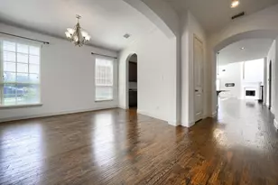 5611 Lightfoot Ln, Frisco, TX 75036 - Photo 3
