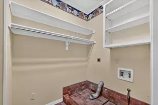 7007 Spanky Branch Ct, Dallas, TX 75248 - Photo 25