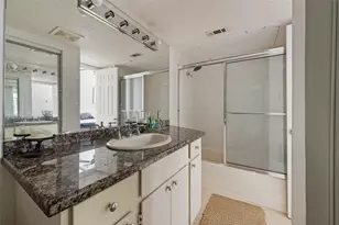 4102 Buena Vista St, Dallas, TX 75204 - Photo 21
