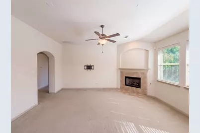 8152 Black Sumac Drive, Fort Worth, TX 76131 - Photo 3