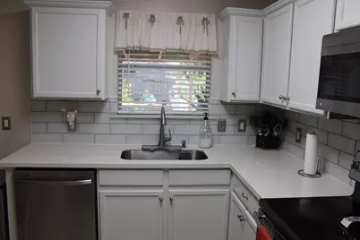 221 Pinecrest, Seagoville, TX 75159 - Photo 11