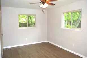 5729 Emerson Dr, Watauga, TX 76148 - Photo 9