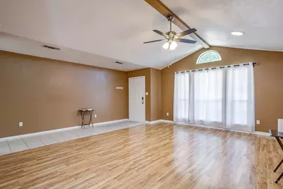 704 Charles City Drive, Arlington, TX 76018 - Photo 3