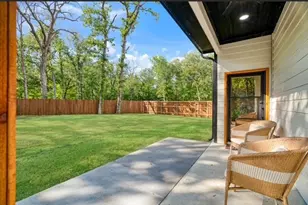 210 Chateau Pl, Paris, TX 75460 - Photo 35
