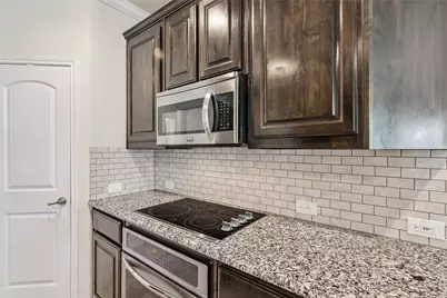 3907 Gentle Breeze Court, Arlington, TX 76017 - Photo 13