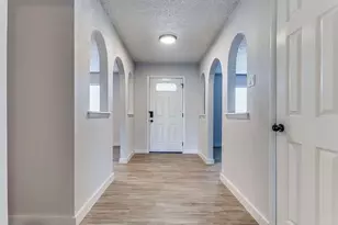 1606 Travis St, Garland, TX 75042 - Photo 3