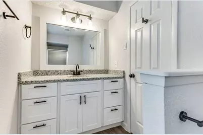 1606 Travis Street, Garland, TX 75042 - Photo 17