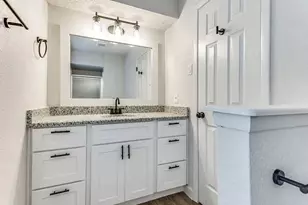 1606 Travis St, Garland, TX 75042 - Photo 17