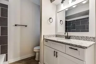 1606 Travis St, Garland, TX 75042 - Photo 21
