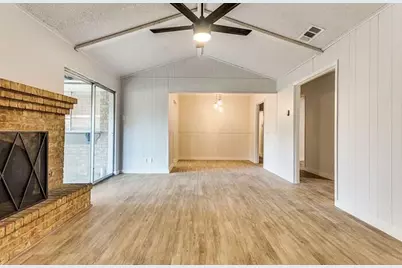 1606 Travis Street, Garland, TX 75042 - Photo 9