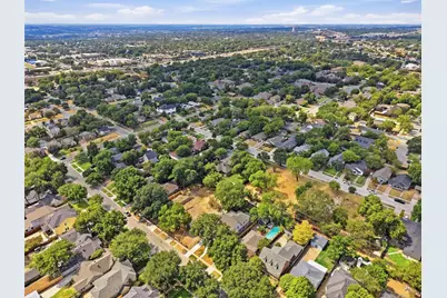 2212 Carleton Avenue, Fort Worth, TX 76107 - Photo 37