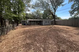 10415 Sylvia Dr, Dallas, TX 75228 - Photo 17