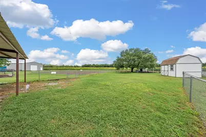 2851 Fm 339, Mount Calm, TX 76673 - Photo 25