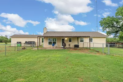 2851 Fm 339, Mount Calm, TX 76673 - Photo 23