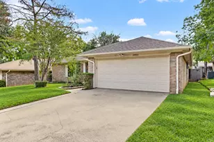 3856 Double Oak Ln, Irving, TX 75061 - Photo 33