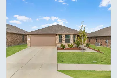 9509 Golden Summit Drive, Fort Worth, TX 76131 - Photo 1