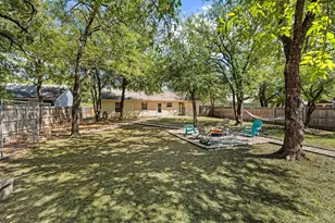 110 Shady Springs Dr, Runaway Bay, TX 76426 - Photo 19