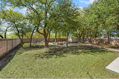 110 Shady Springs Drive, Runaway Bay, TX 76426 - Photo 17