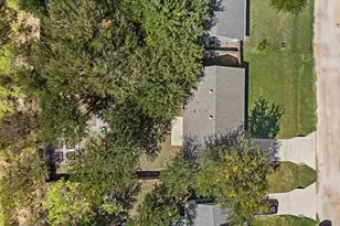 110 Shady Springs Dr, Runaway Bay, TX 76426 - Photo 21