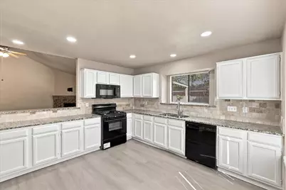 1328 Homestead Street, Flower Mound, TX 75028 - Photo 9