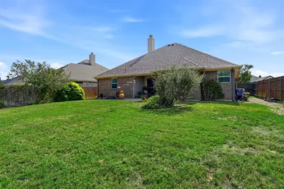 1832 Town Creek Circle, Weatherford, TX 76086 - Photo 37