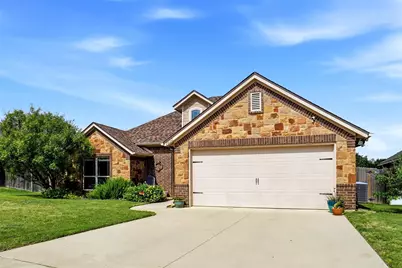 1832 Town Creek Circle, Weatherford, TX 76086 - Photo 3