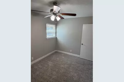 725 Willow Street, Hurst, TX 76053 - Photo 19