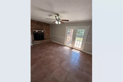 725 Willow Street, Hurst, TX 76053 - Photo 7
