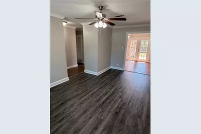 725 Willow Street, Hurst, TX 76053 - Photo 5