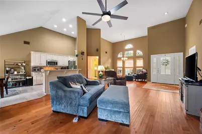 6511 Westover Drive, Granbury, TX 76049 - Photo 11