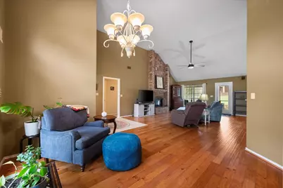 6511 Westover Drive, Granbury, TX 76049 - Photo 9