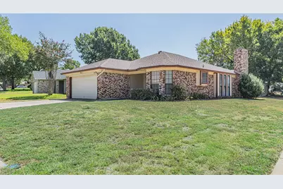 2134 Reverchon Drive, Arlington, TX 76017 - Photo 1