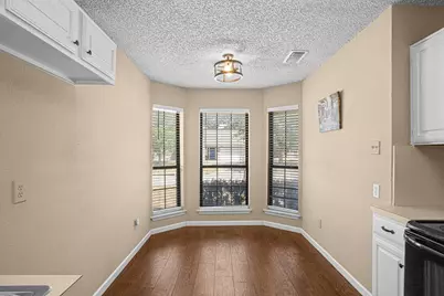2134 Reverchon Drive, Arlington, TX 76017 - Photo 9
