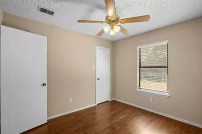 2134 Reverchon Drive, Arlington, TX 76017 - Photo 19