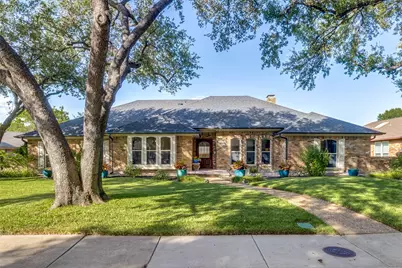 16308 Fallkirk Drive, Dallas, TX 75248 - Photo 31