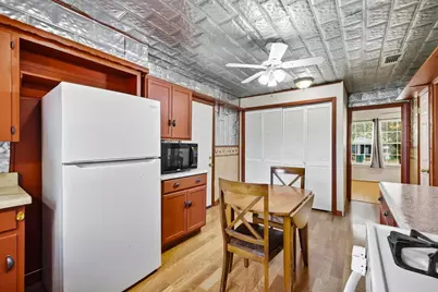 309 Elm Street, Whitesboro, TX 76273 - Photo 17