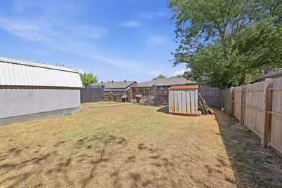 309 Elm Street, Whitesboro, TX 76273 - Photo 31