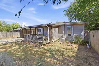 309 Elm Street, Whitesboro, TX 76273 - Photo 27