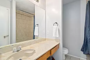 2334 Dartmouth Dr, Grand Prairie, TX 75052 - Photo 9