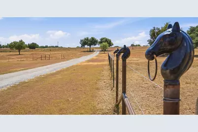 100 Shadle Ridge Court, Poolville, TX 76487 - Photo 29