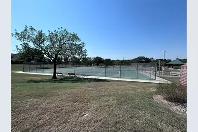 8425 Greylock Court, Fort Worth, TX 76137 - Photo 35