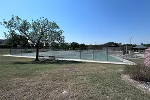 8425 Greylock Ct, Fort Worth, TX 76137 - Photo 35
